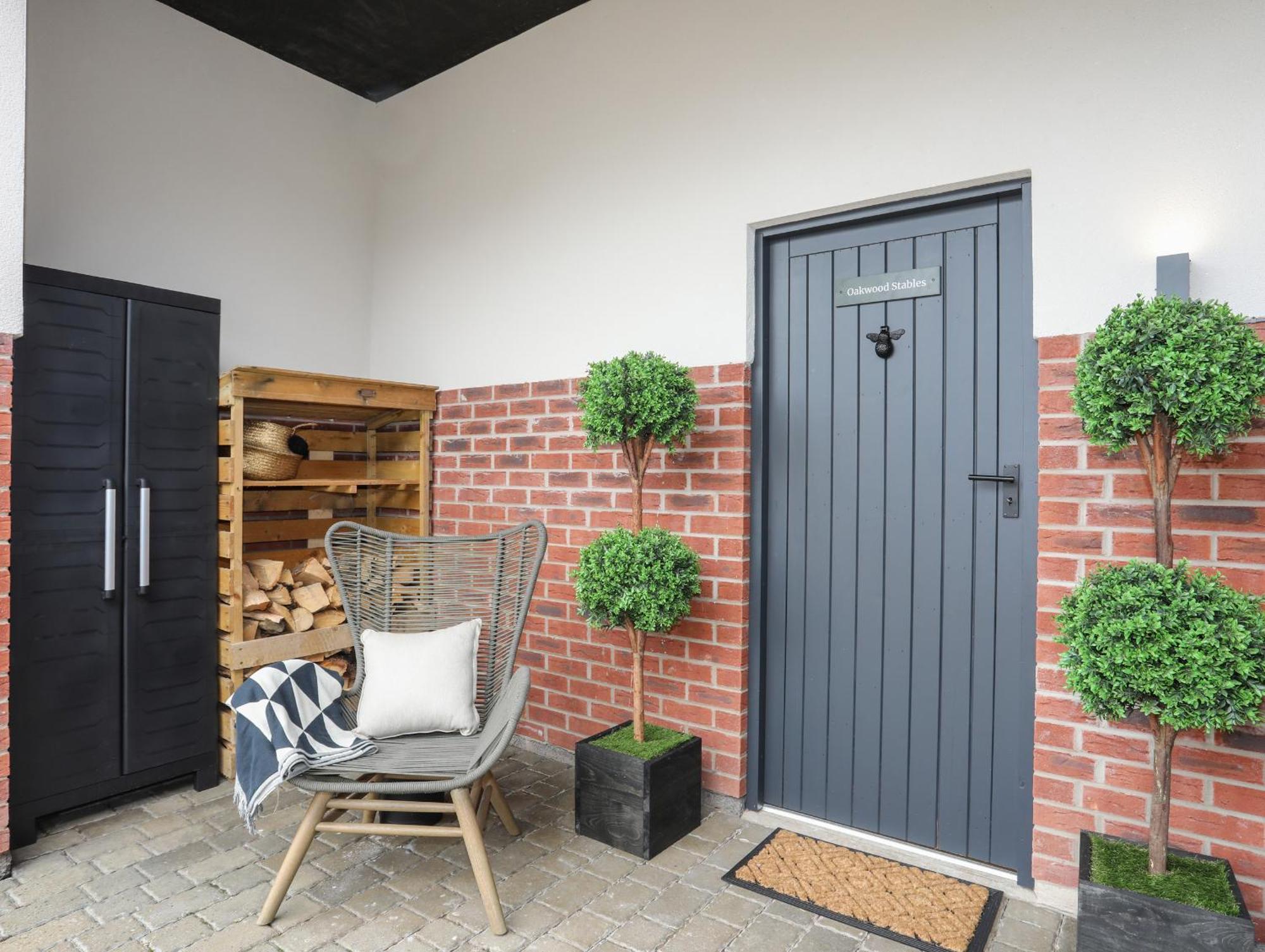 Villa Oakwood Stables Conwy Esterno foto